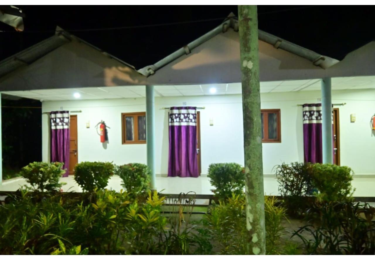 Moon Shine Garden Resort Lakshmanpur Εξωτερικό φωτογραφία